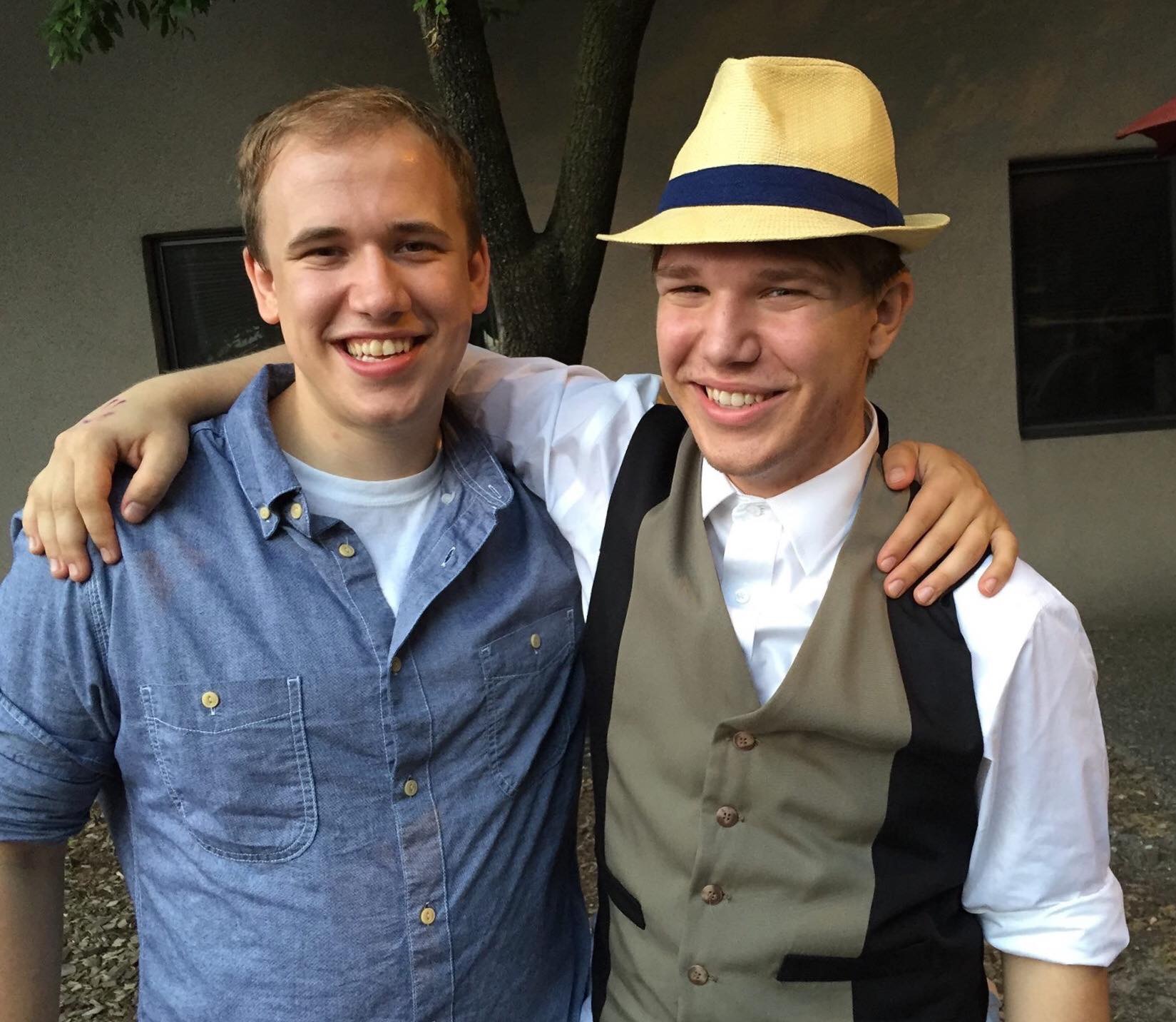 00FDF432-37E4-4E40-A440-E39D33C0CEFB